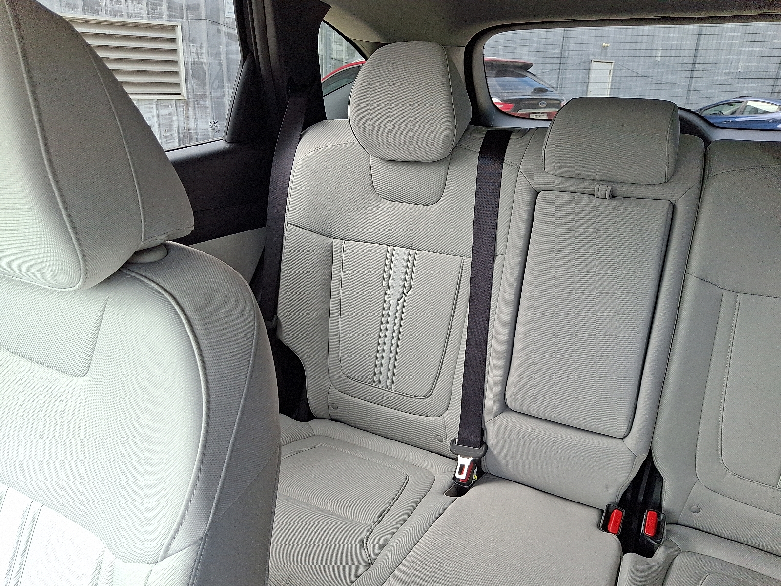 2026 Hyundai Tucson SEL Image 13 of 20