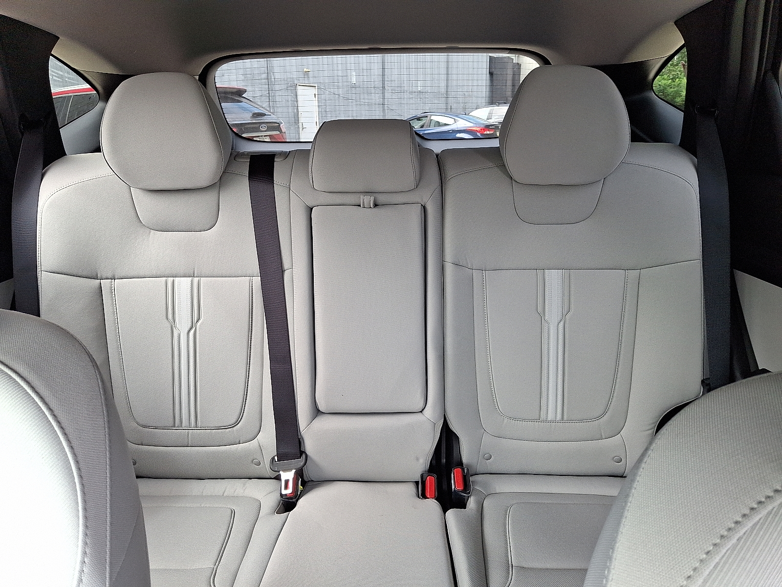 2026 Hyundai Tucson SEL Image 14 of 20