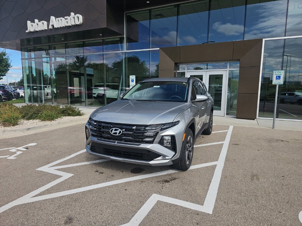 2026 Hyundai Tucson SEL Image 1 of 40