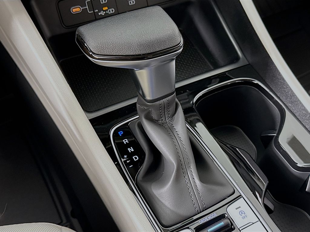 2026 Hyundai Tucson SEL Image 24 of 31