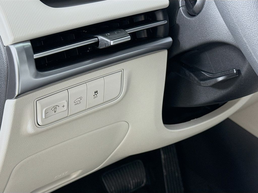 2026 Hyundai Tucson SEL Image 29 of 31