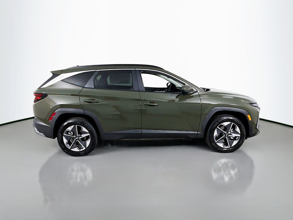 2026 Hyundai Tucson SEL Image 4 of 31