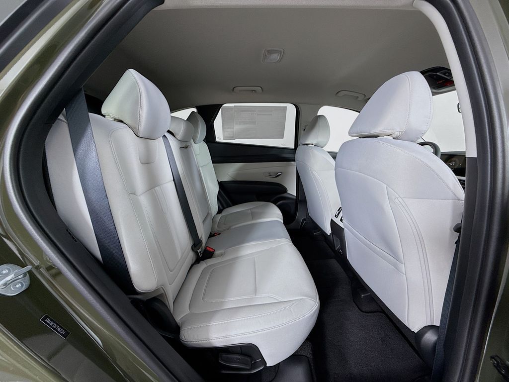 2026 Hyundai Tucson SEL Image 13 of 31