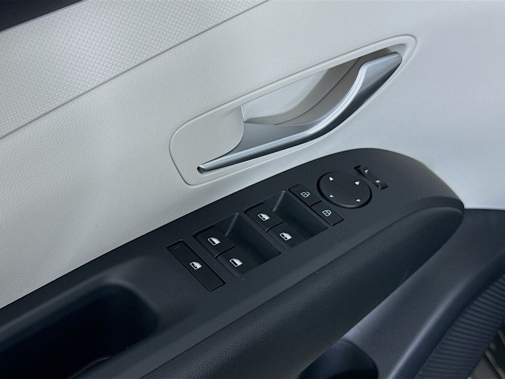 2026 Hyundai Tucson SEL Image 30 of 31