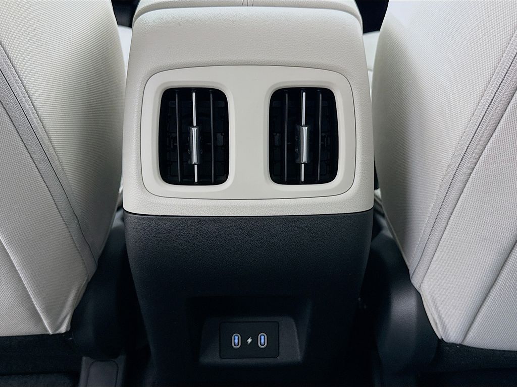 2026 Hyundai Tucson SEL Image 27 of 31