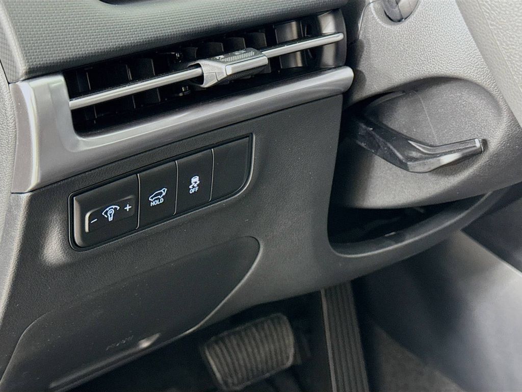 2026 Hyundai Tucson SEL Image 26 of 31