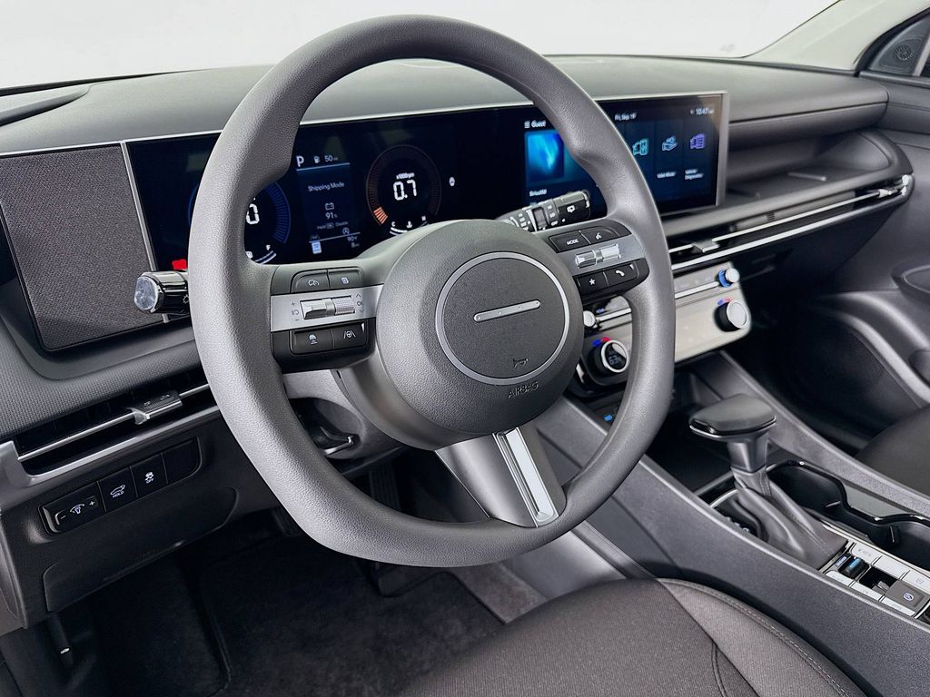 2026 Hyundai Tucson SEL Image 18 of 31