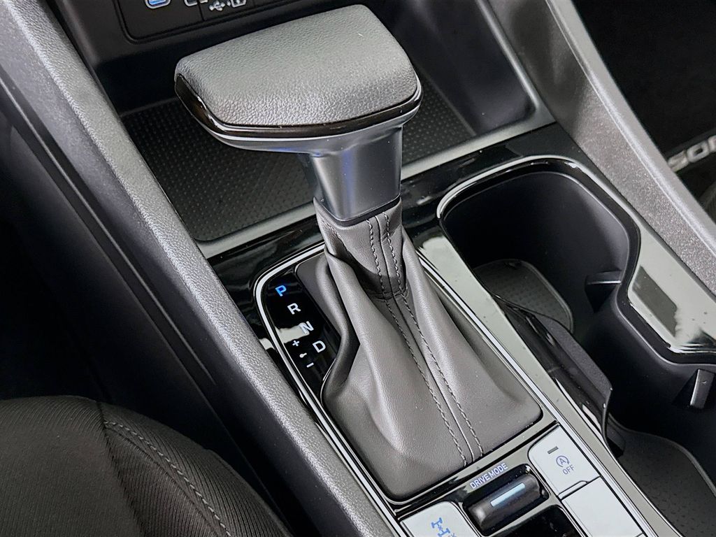 2026 Hyundai Tucson SEL Image 24 of 31