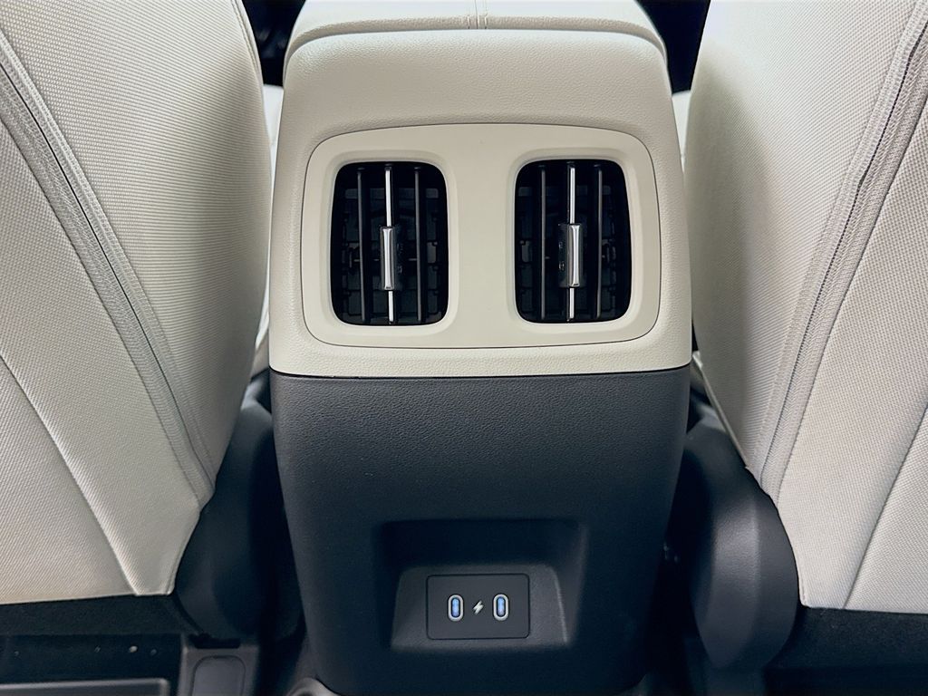 2026 Hyundai Tucson SEL Image 28 of 31