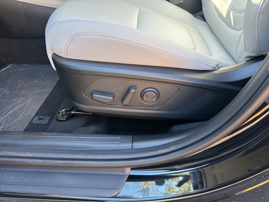 2026 Hyundai Tucson SEL Image 10 of 35