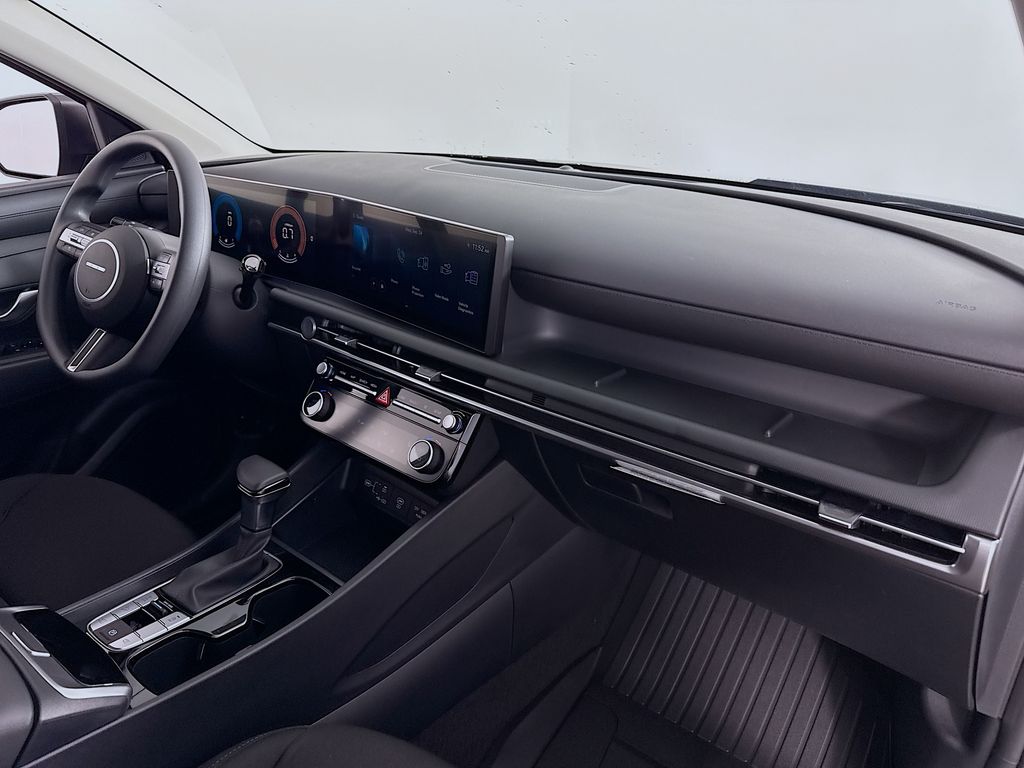2026 Hyundai Tucson SEL Image 16 of 31