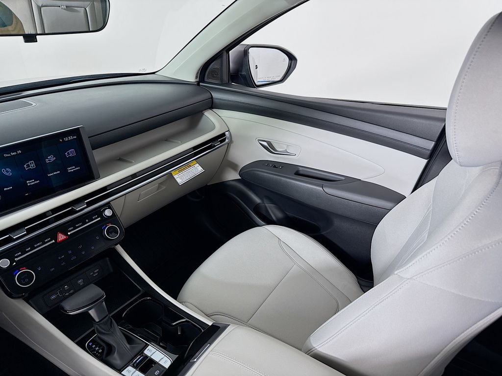 2026 Hyundai Tucson SEL Image 19 of 31