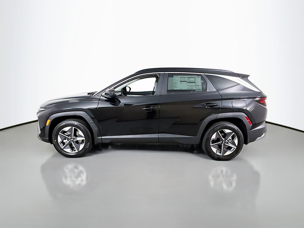 2026 Hyundai Tucson SEL Image 8 of 31