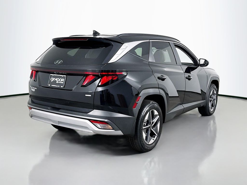 2026 Hyundai Tucson SEL Image 5 of 31