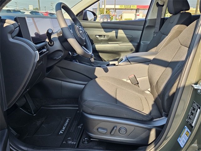 2026 Hyundai Tucson SEL Premium Image 12 of 27