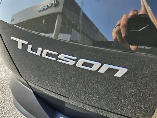 2026 Hyundai Tucson SEL Premium Image 24 of 27