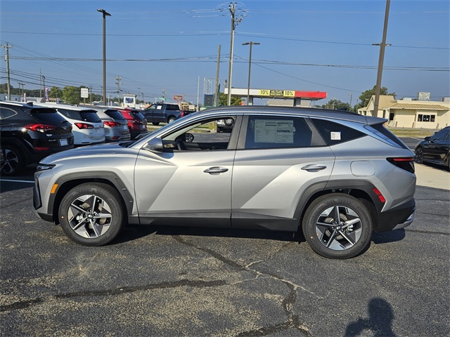 2026 Hyundai Tucson SEL Premium Image 8 of 28