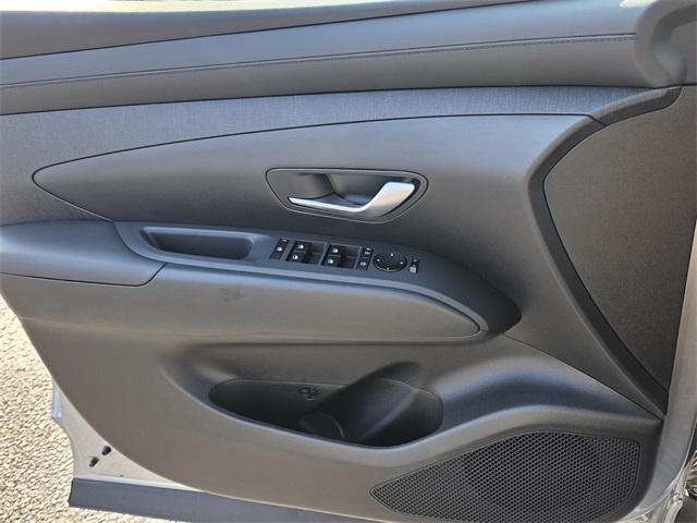 2026 Hyundai Tucson SEL Premium Image 20 of 28