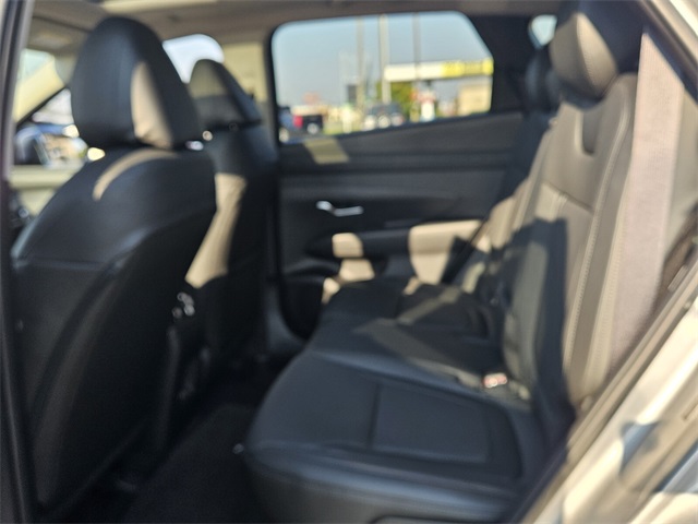 2026 Hyundai Tucson SEL Premium Image 13 of 28