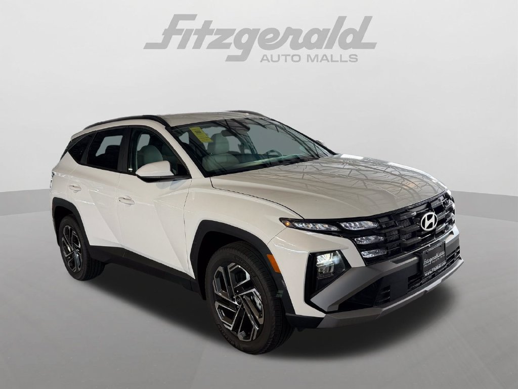 2026 Hyundai Tucson SEL Plus Image 3 of 37