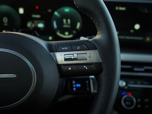 2026 Hyundai Tucson Hybrid Limited Image 22 of 25