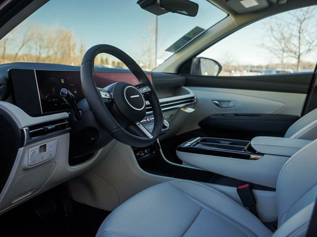 2026 Hyundai Tucson Hybrid Limited Image 12 of 25