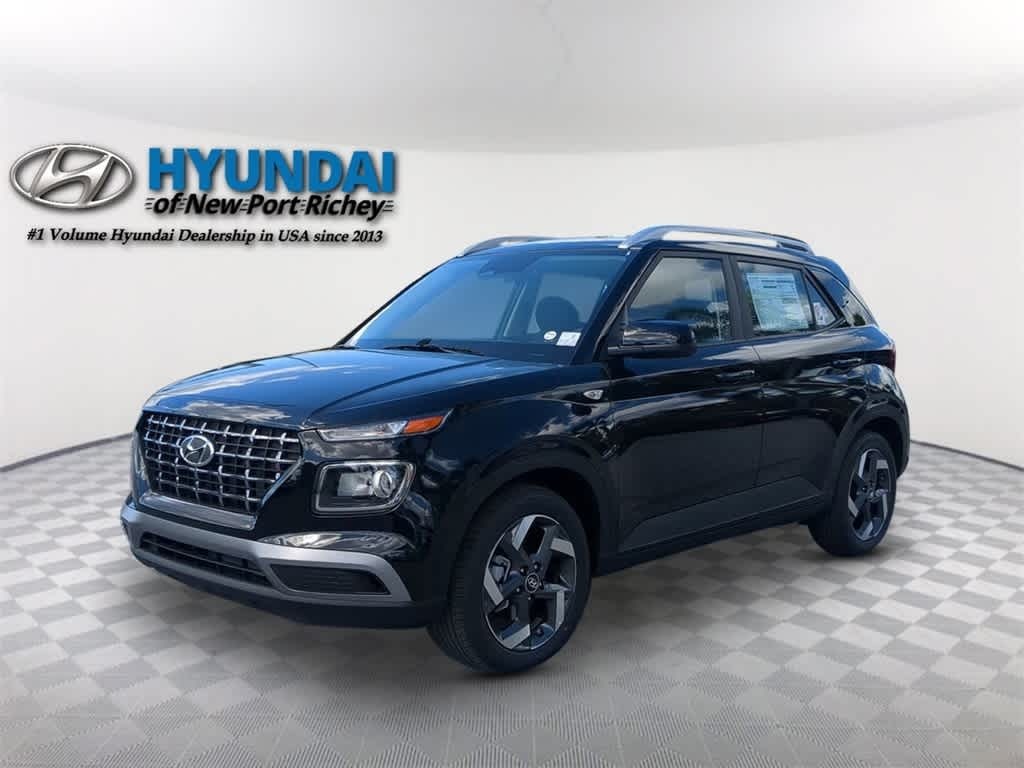 2026 Hyundai Venue SEL Image 1 of 33