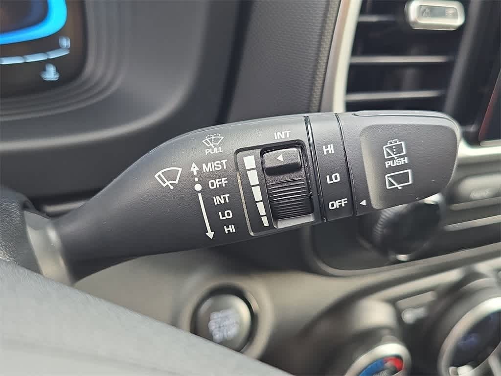 2026 Hyundai Venue SEL Image 26 of 32