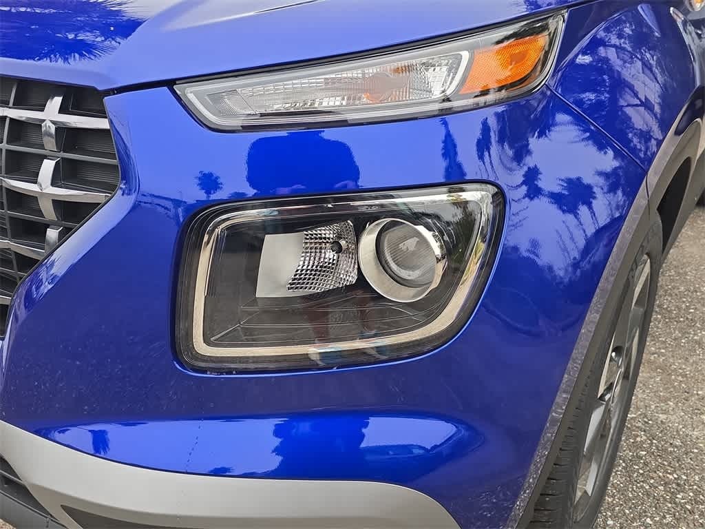 2026 Hyundai Venue SEL Image 24 of 32