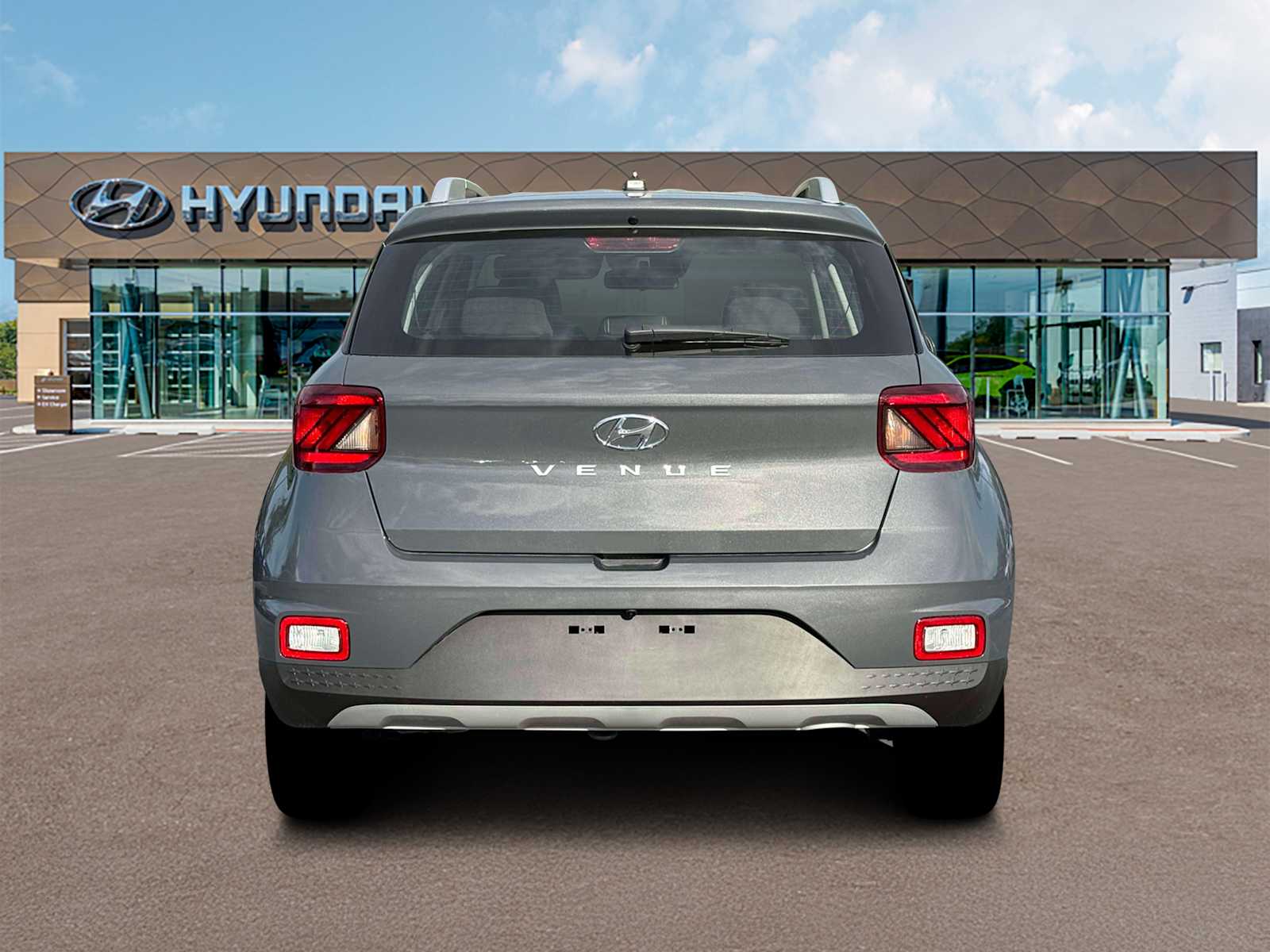 2026 Hyundai Venue SEL Image 9 of 19