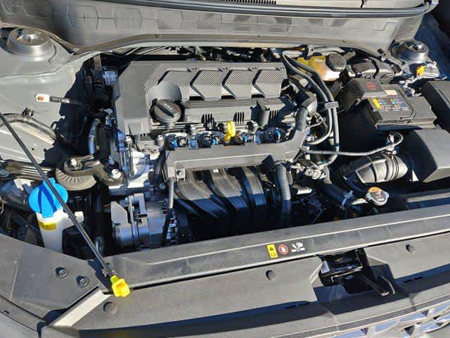 2026 Hyundai Venue SEL Image 10 of 34