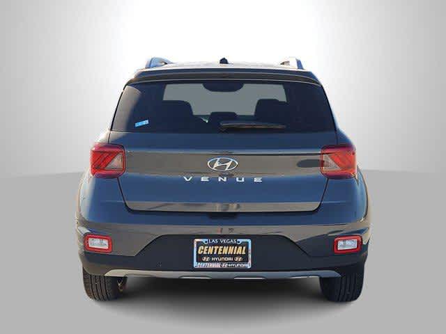 2026 Hyundai Venue SEL Image 7 of 34