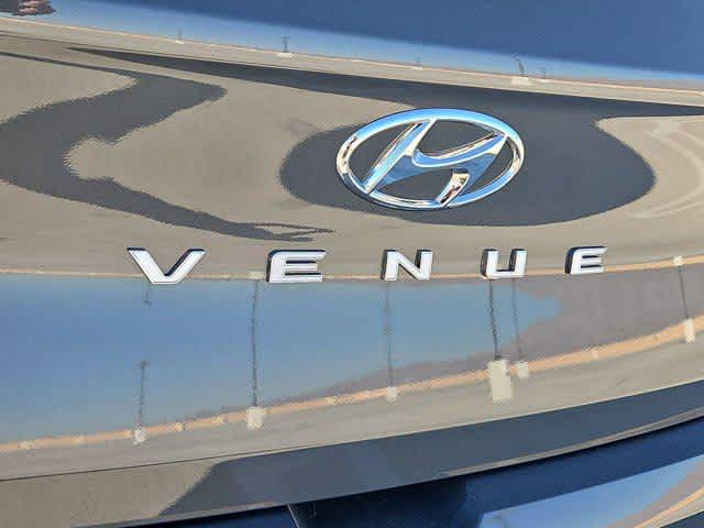 2026 Hyundai Venue SEL Image 28 of 34