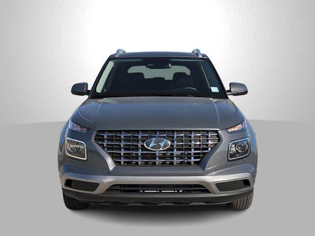2026 Hyundai Venue SEL Image 3 of 34