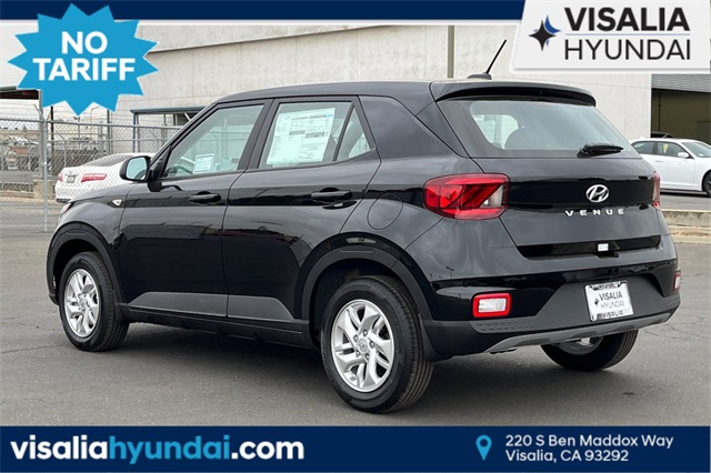 2026 Hyundai Venue SE Image 8 of 33
