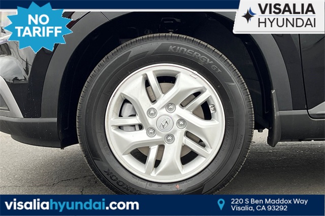 2026 Hyundai Venue SE Image 10 of 33