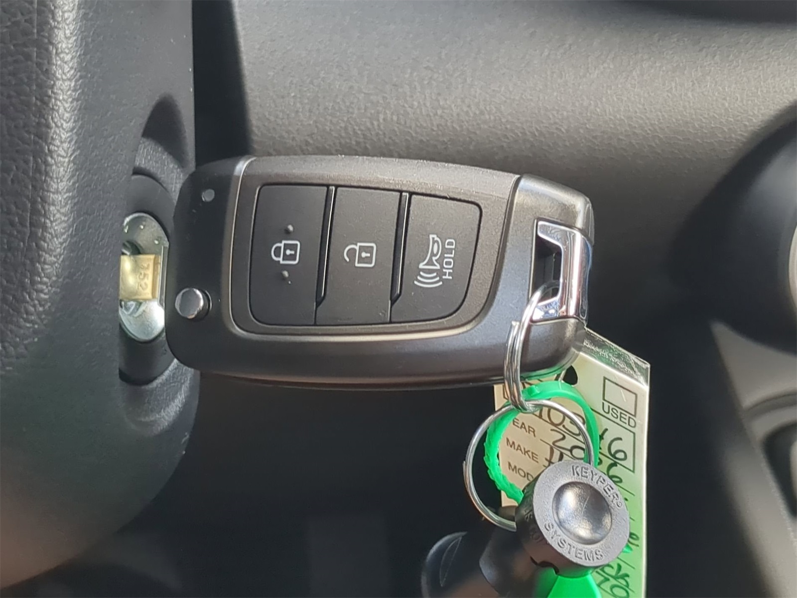 2026 Hyundai Venue SE Image 21 of 38