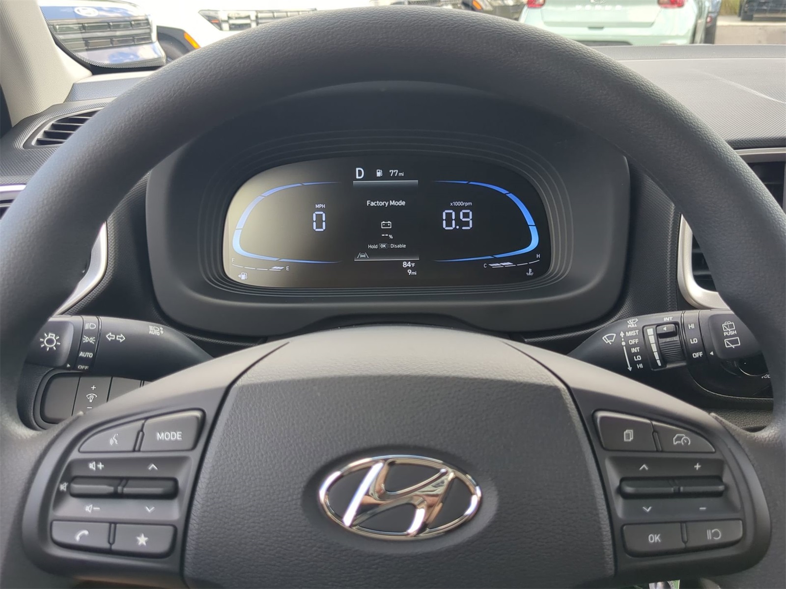 2026 Hyundai Venue SE Image 34 of 38