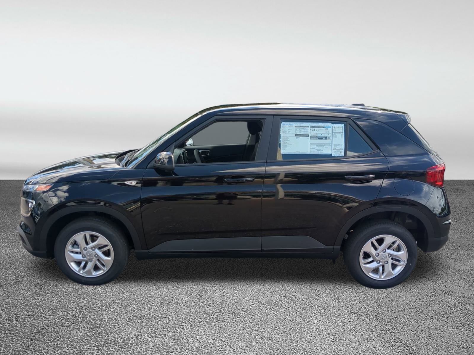 2026 Hyundai Venue SE Image 9 of 38