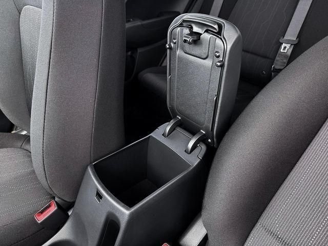 2026 Hyundai Venue SE Image 19 of 19