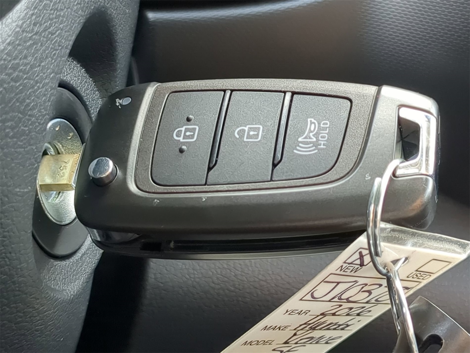 2026 Hyundai Venue SE Image 21 of 33