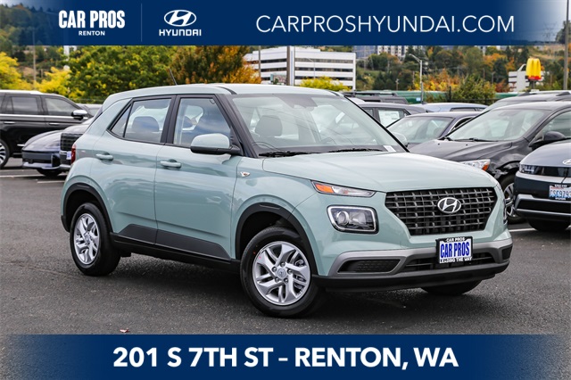 2026 Hyundai Venue SE Image 4 of 24