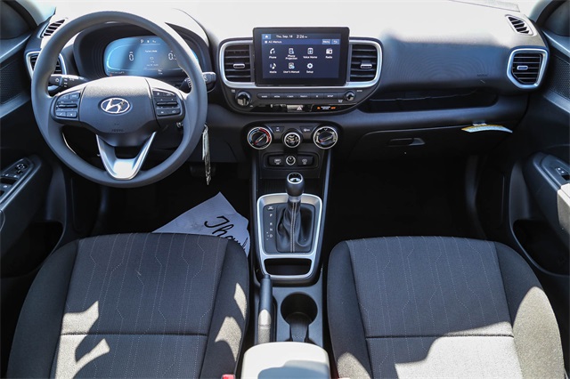 2026 Hyundai Venue SE Image 14 of 24