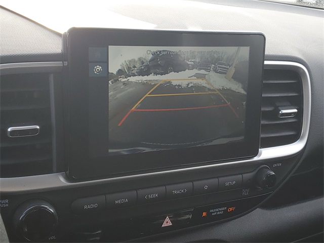 2026 Hyundai Venue SE Image 14 of 30