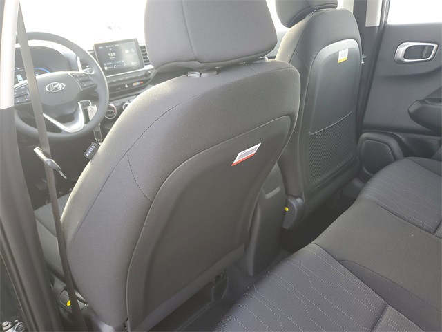 2026 Hyundai Venue SE Image 10 of 30