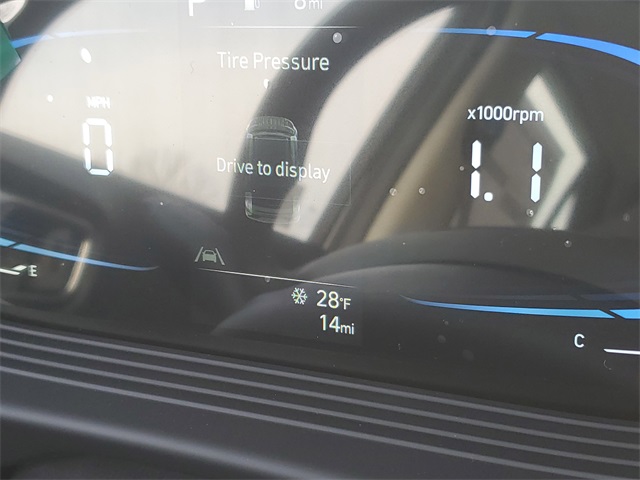 2026 Hyundai Venue SE Image 13 of 30