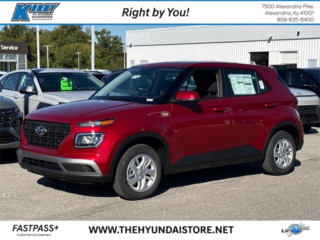 2026 Hyundai Venue SE Image 1 of 14