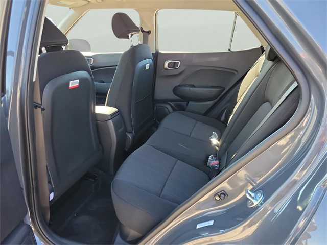 2026 Hyundai Venue SE Image 8 of 29