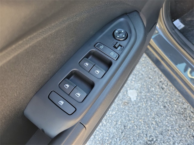 2026 Hyundai Venue SE Image 25 of 29