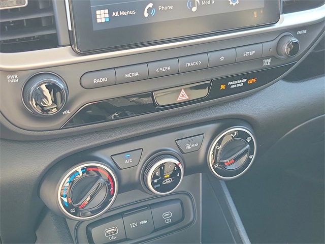 2026 Hyundai Venue SE Image 18 of 29